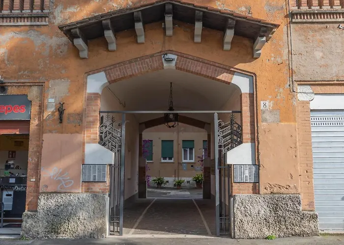 Cozy And Funny In Front Of Vatican Museums - Myflat In